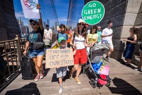 Sun Day: American Environmental Advocates to Unite for Clean Energy Amid Policy Reversals