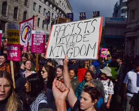 UK Battles 'Struggle of Our Times' After Extremist Rally, States Keir Starmer